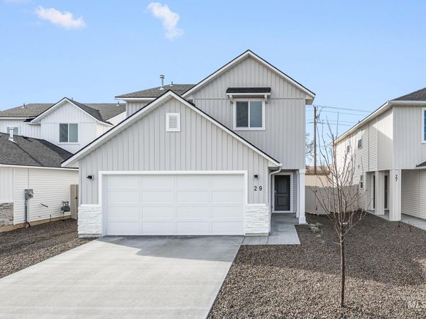 2358 W Fallon Lp, Nampa, ID 83651