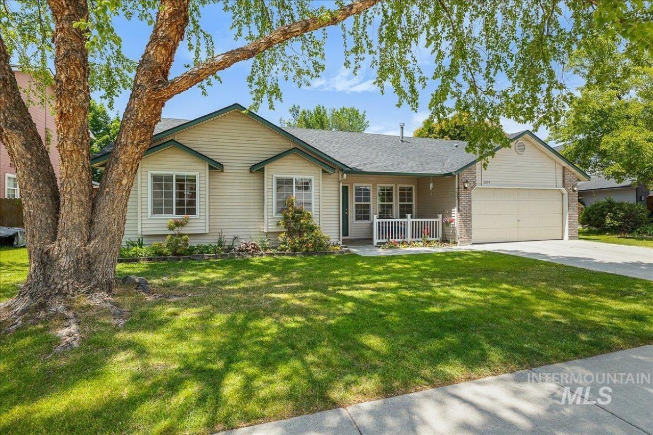 2693 S Charlotte Ave, Boise, ID 83709 Main Photo