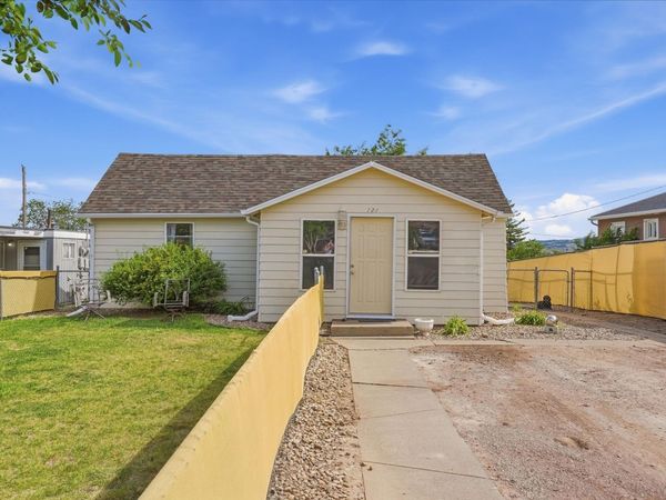 121 E NOWLIN, Rapid City, SD 57701