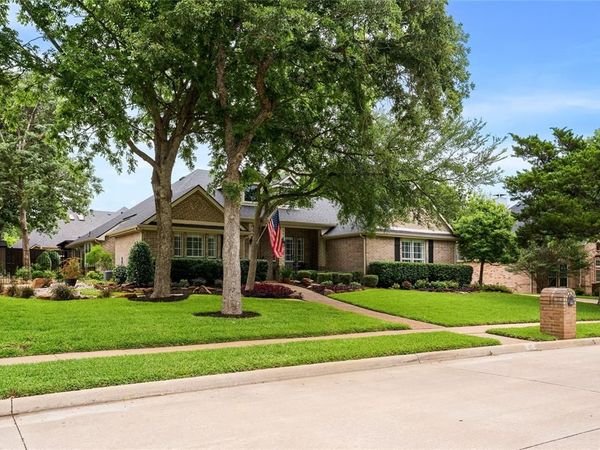 1909 Whitehall Drive, Corinth, TX 76210