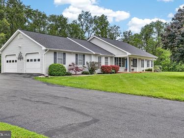 28 FRAVEL COURT , WOODSTOCK, VA 22664