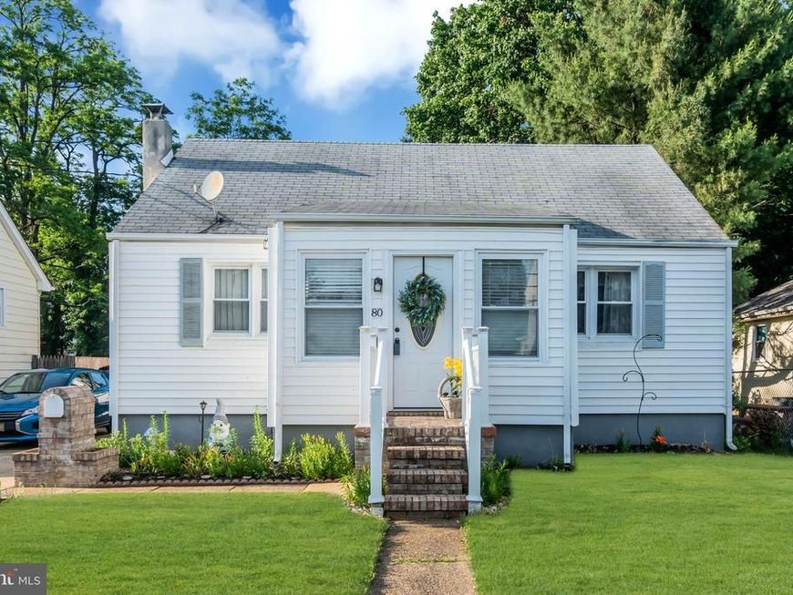 80 Locust Avenue, Hamilton, NJ 08620 Main Photo