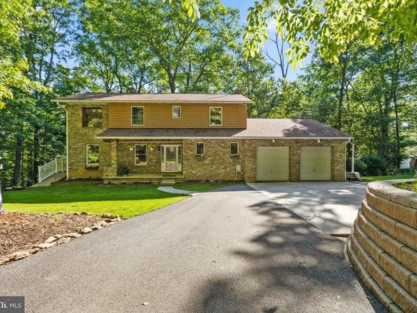 10 BROOK VALLEY COURT, FREELAND, MD 21053