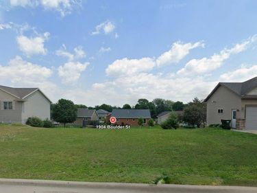 1904 Boulder Street, Saint Peter, MN 56082