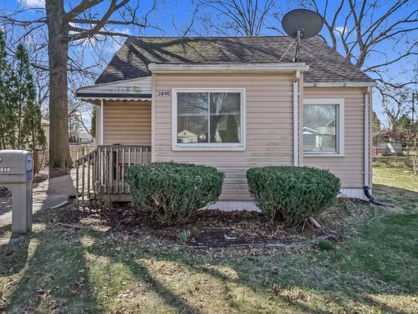 3840 Bart Avenue, Warren, MI 48091