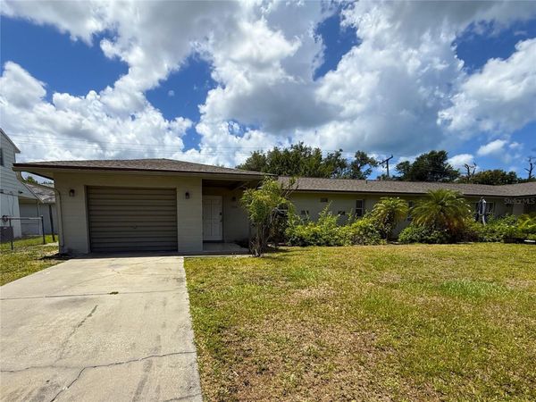 364 BRIARWOOD ROAD , VENICE, FL 34293