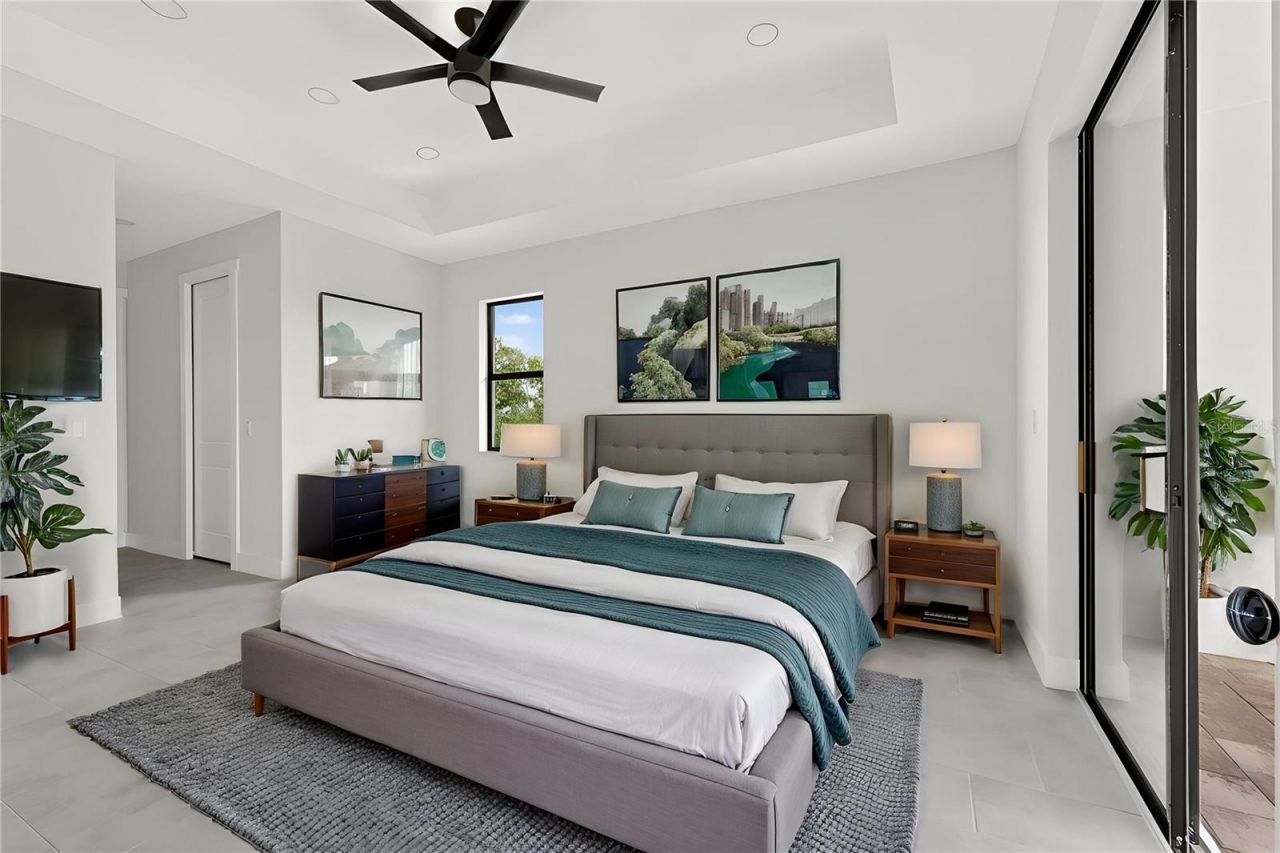 817 NW 38th Place, Cape Coral, FL 33993 Photo