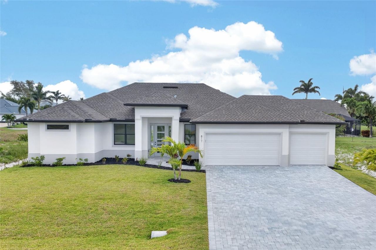817 NW 38th Place, Cape Coral, FL 33993 Photo