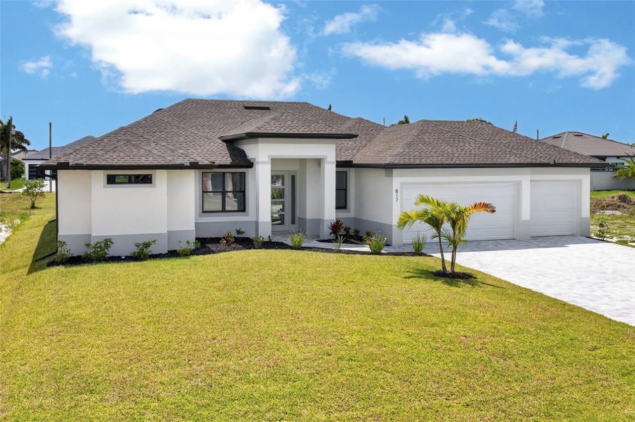 817 NW 38th Place, Cape Coral, FL 33993 Photo