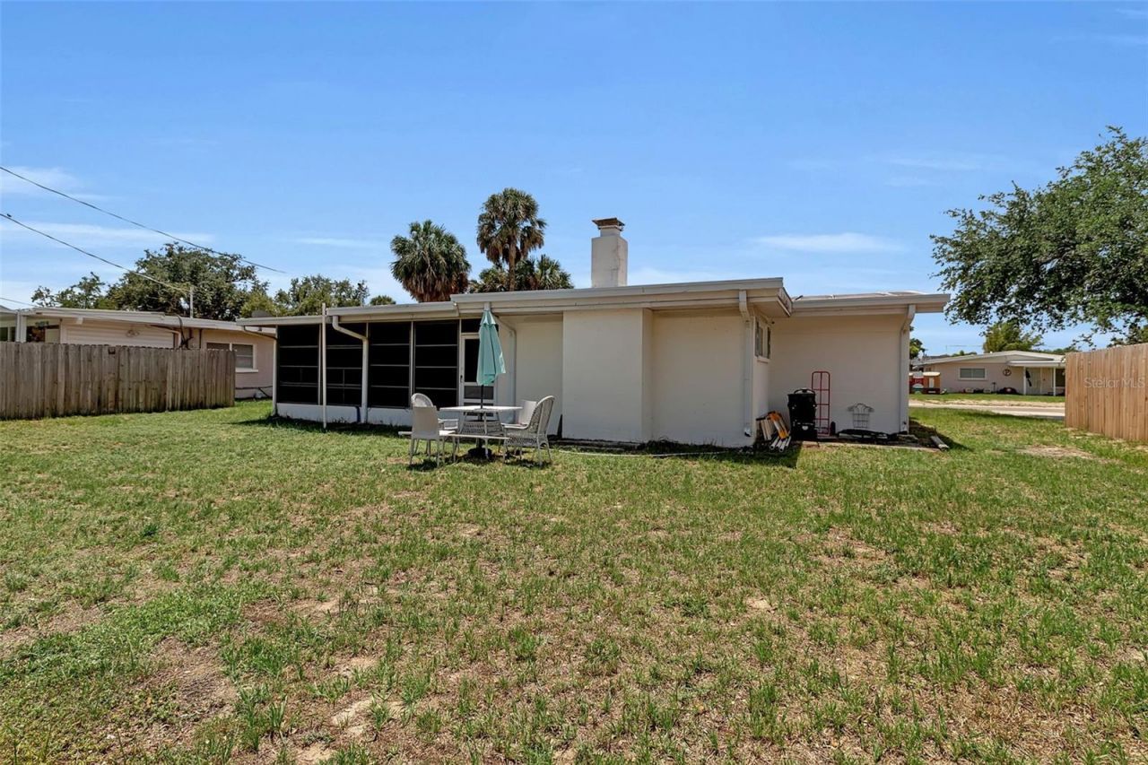 5803 24th Street W, Bradenton, FL 34207 Photo
