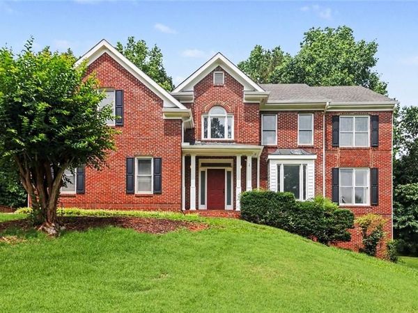 4645 Hamptons Drive , Alpharetta, GA 30004