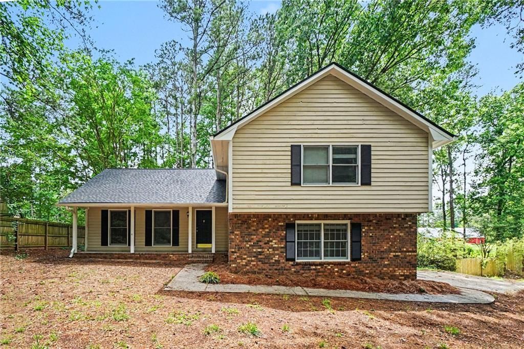 486 Benson Hurst Drive Sw, Mableton, GA 30126 Main Photo