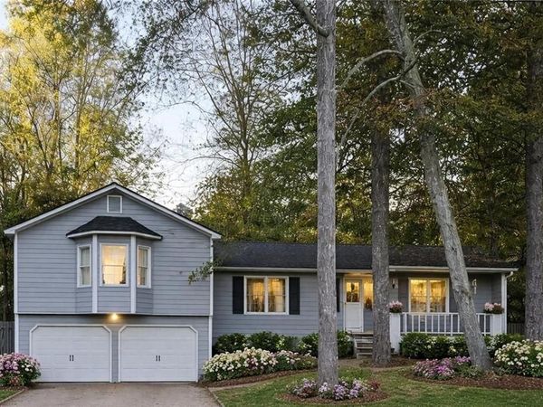 6729 Cartersville Highway , Dallas, GA 30132