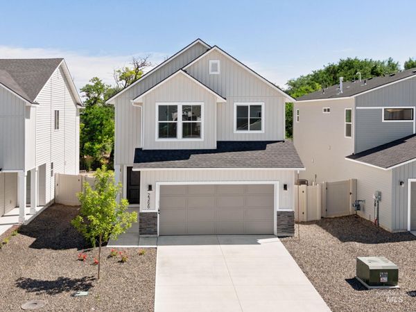2366 W Fallon Lp, Nampa, ID 83651