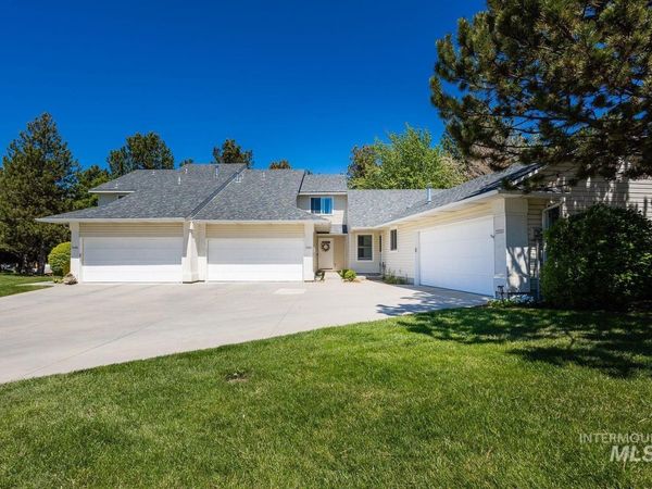 5498 S Adonis Pl, Boise, ID 83716