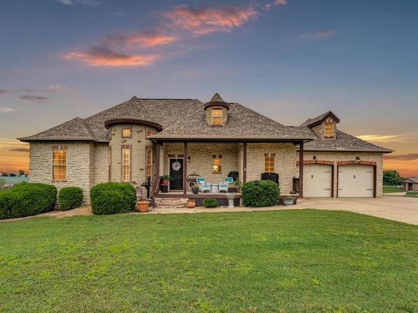 129 Hackberry Lane, Branson, MO 65616