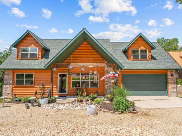 237 Tanglewood Street , Shell Knob, MO 65747