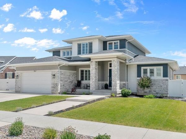 7917 S AMBROSIA LN, West Jordan, UT 84081