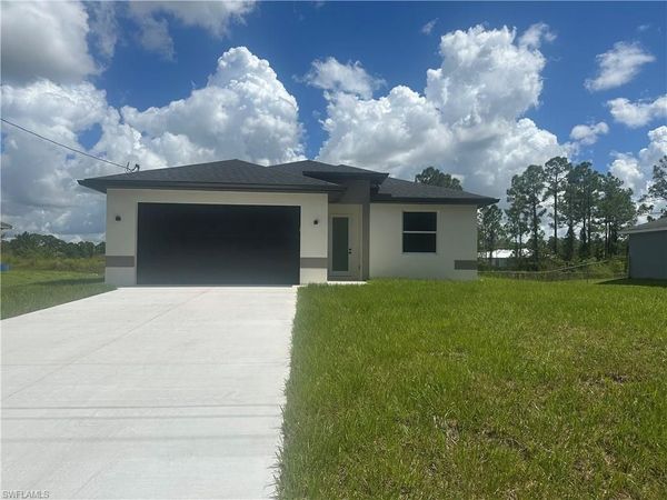 LEHIGH ACRES, FL 33974