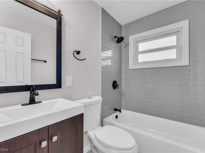 4380 W 146th Street, Cleveland, OH 44135 Photo 14