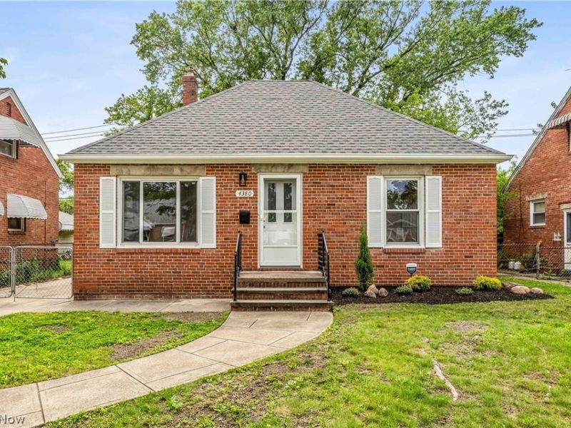 4380 W 146th Street, Cleveland, OH 44135 Photo 2