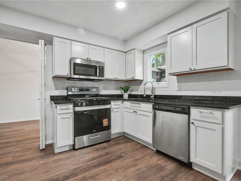 6536 Duneden Avenue, Solon, OH 44139 Photo 15