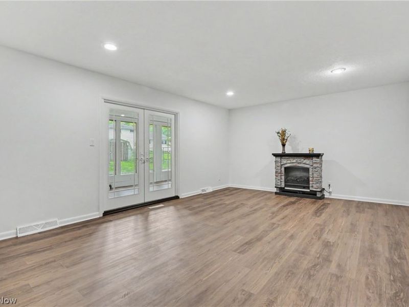 6536 Duneden Avenue, Solon, OH 44139 Photo 17