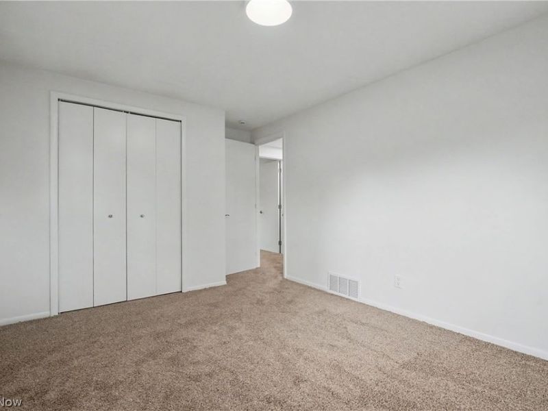 6536 Duneden Avenue, Solon, OH 44139 Photo 28