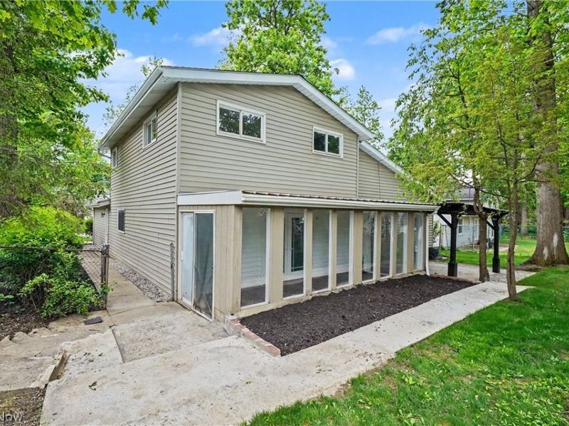 6536 Duneden Avenue, Solon, OH 44139 Photo 39