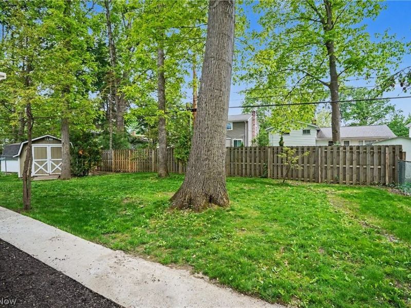 6536 Duneden Avenue, Solon, OH 44139 Photo 41