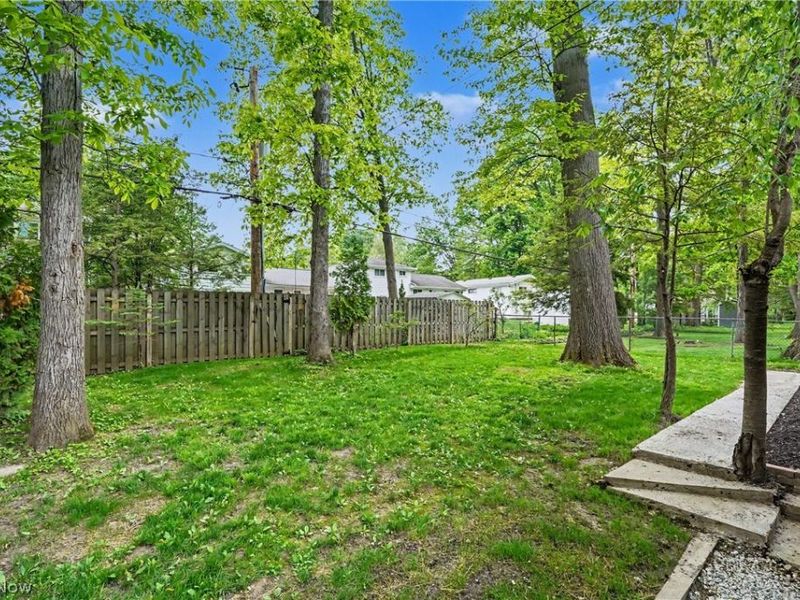 6536 Duneden Avenue, Solon, OH 44139 Photo 42