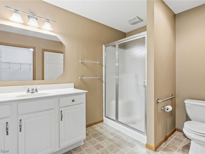 8717 Dublin Ridge Circle NW, Massillon, OH 44646 Photo 12