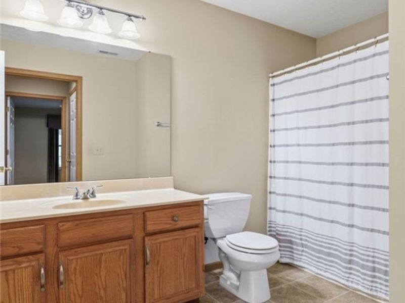 8717 Dublin Ridge Circle NW, Massillon, OH 44646 Photo 16