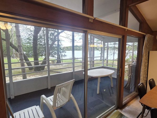 284 S Parker Lake Road, Oxford, WI 53952