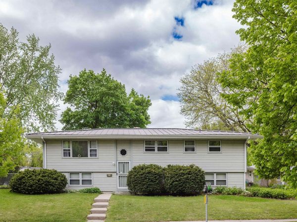 1422 Ellen Avenue, Madison, WI 53716