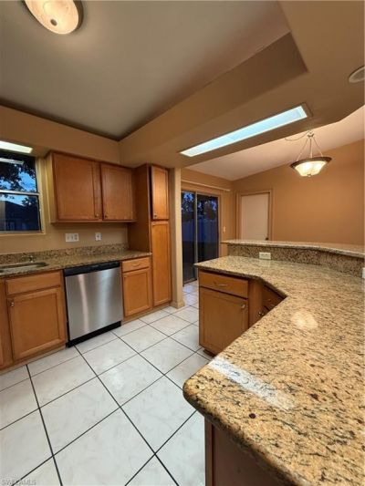 1006 NE 2nd Ave, Cape Coral, FL 33909 Photo