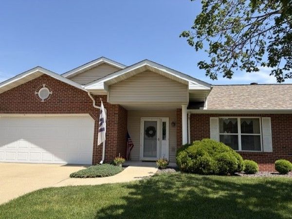 1017 31st Street , Peru, IL 61354