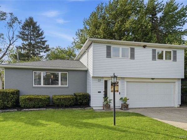 22 Newgate Road, Amherst, NY 14226