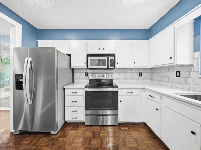 132 Saint Michelle Street, Unit 39B, Columbus, OH 43085 Photo 20