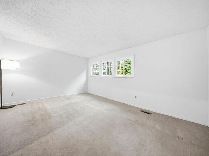 132 Saint Michelle Street, Unit 39B, Columbus, OH 43085 Photo 26