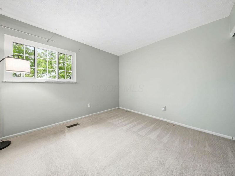 132 Saint Michelle Street, Unit 39B, Columbus, OH 43085 Photo 35