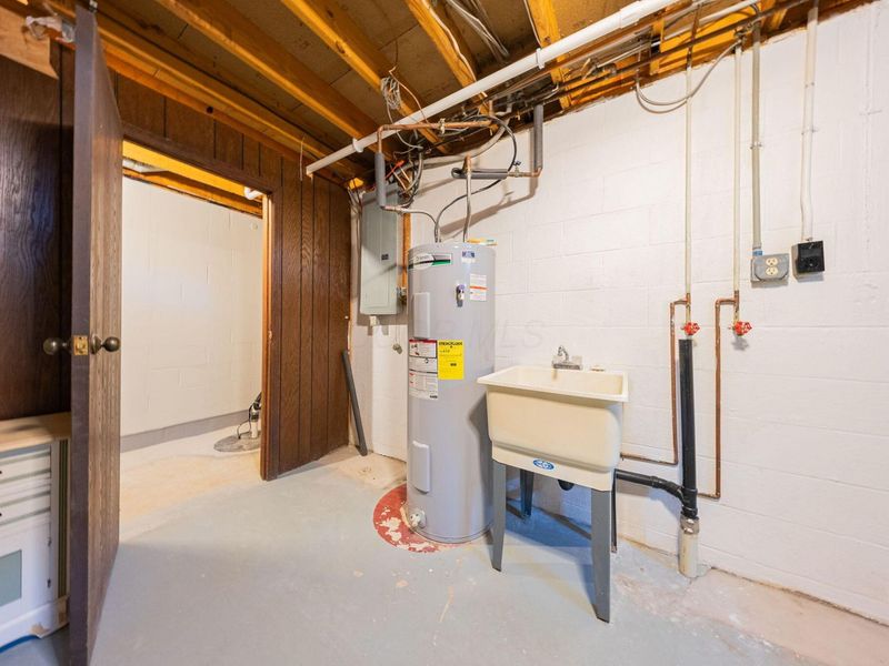 132 Saint Michelle Street, Unit 39B, Columbus, OH 43085 Photo 46