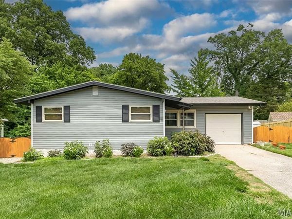 351 Amend Drive, St Louis, MO 63129