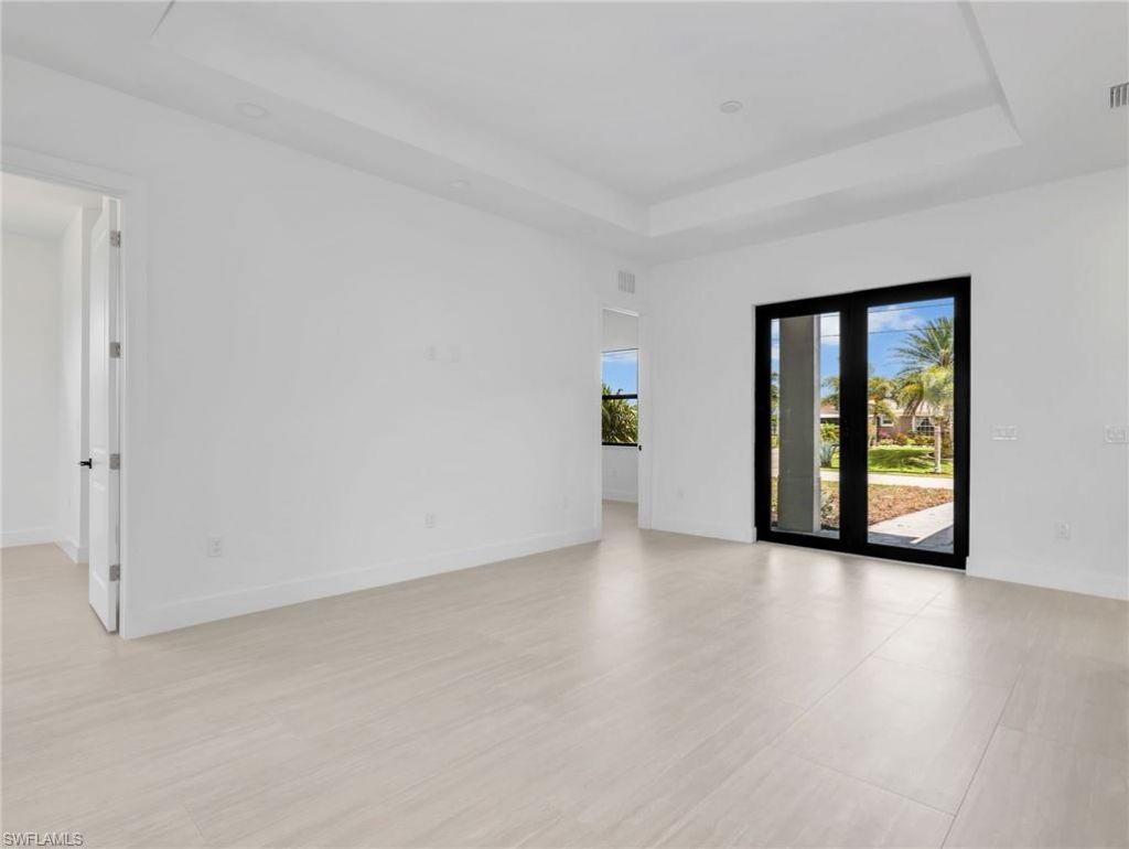 1505 NW 17th St, Cape Coral, FL 33993 Photo