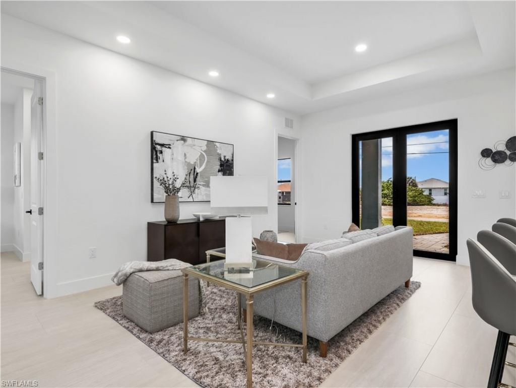 1505 NW 17th St, Cape Coral, FL 33993 Photo