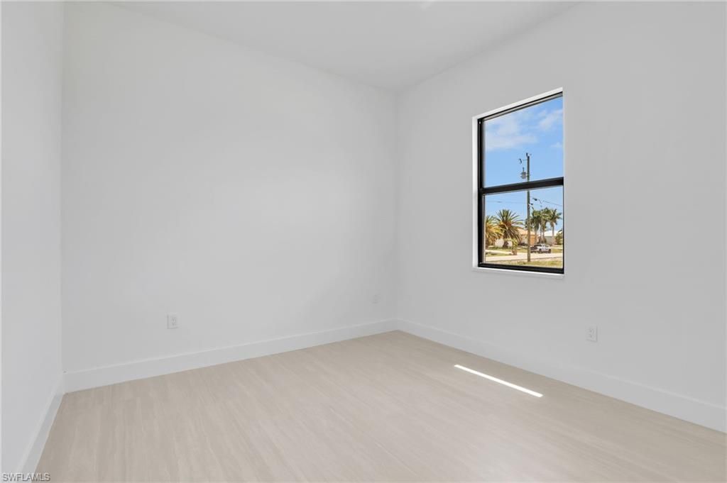 1505 NW 17th St, Cape Coral, FL 33993 Photo