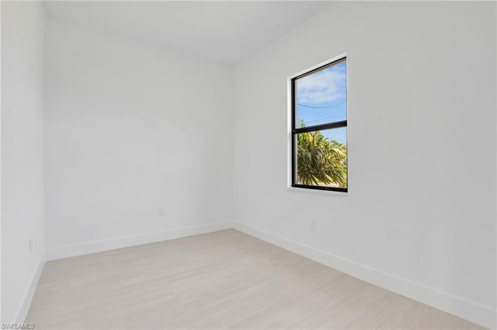 1505 NW 17th St, Cape Coral, FL 33993 Photo