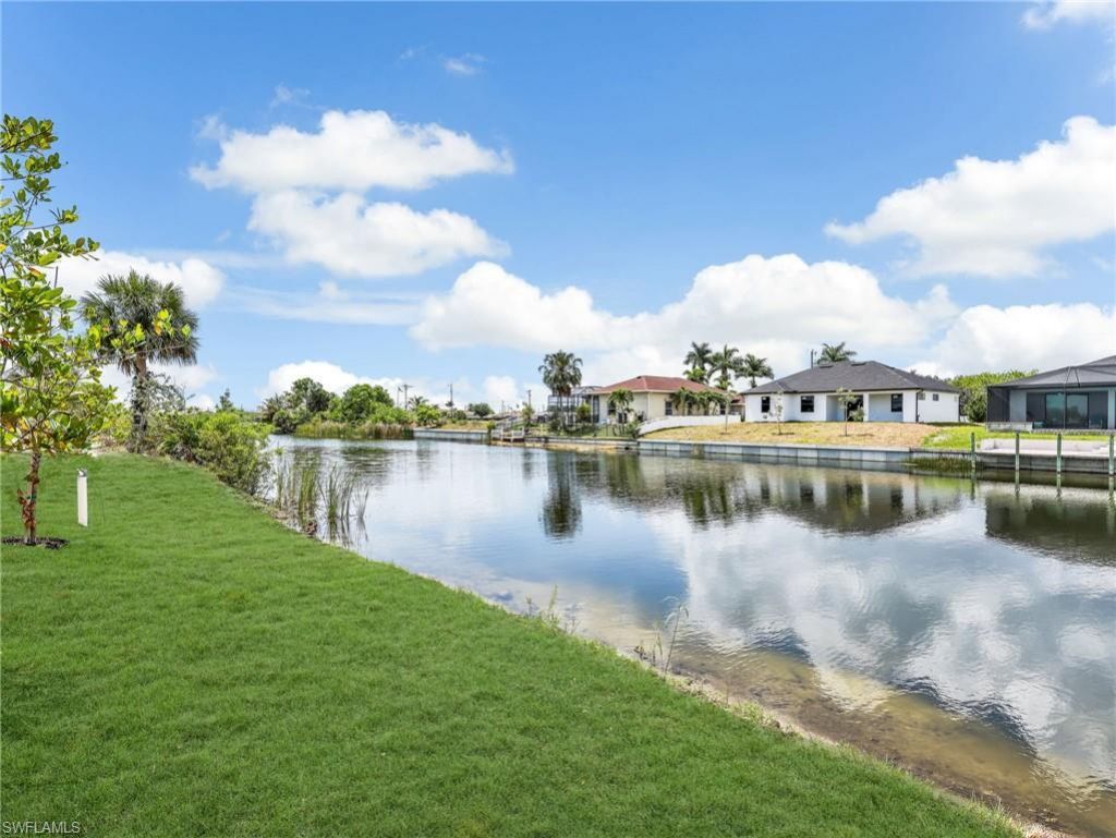 1505 NW 17th St, Cape Coral, FL 33993 Photo