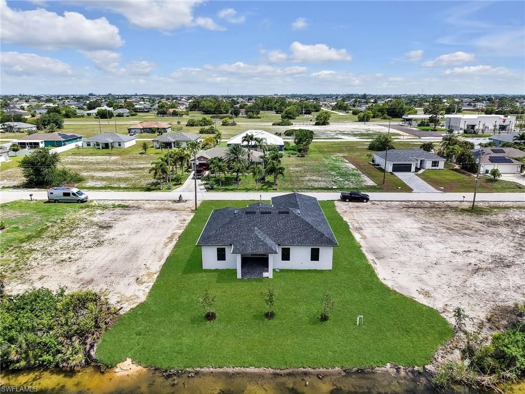 1505 NW 17th St, Cape Coral, FL 33993 Photo