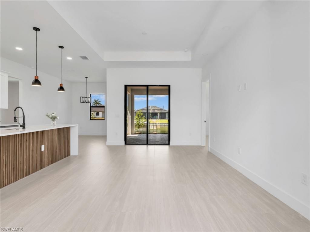 1505 NW 17th St, Cape Coral, FL 33993 Photo